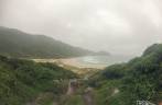 Uma das praias em dia de muita chuva na trilha entre a Guarda do Embaú e a praia da Pinheira, litoral sul de Santa Catarina